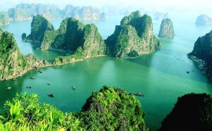 halong-bay-overview.jpg